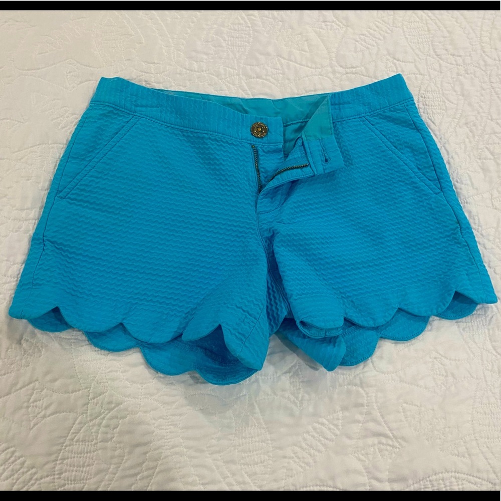 THE BUTTERCUP SHORTS by Lilly Pulitzer size 2 turquoise blue